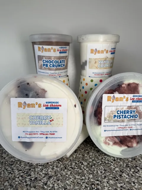 Ryan's homemade ice cream pints and quarts with flavor labels